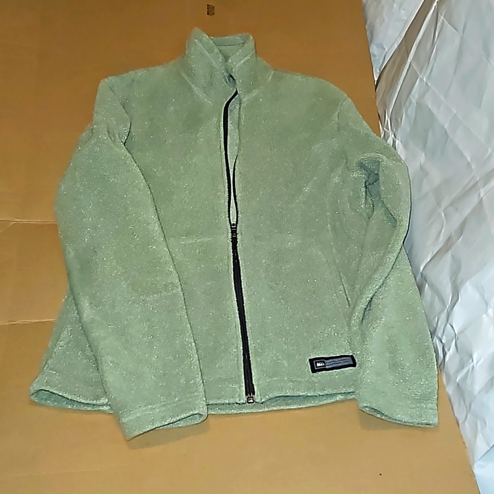 REI Green fleece zip up jacket size M